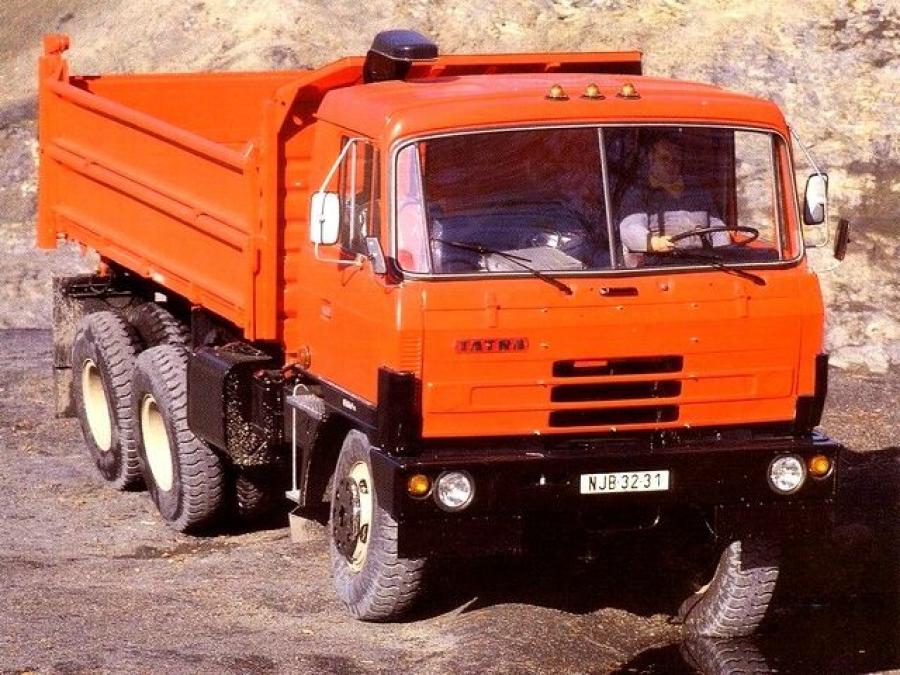  Tatra T815 S3 1982 года  (фото 8 из 12)